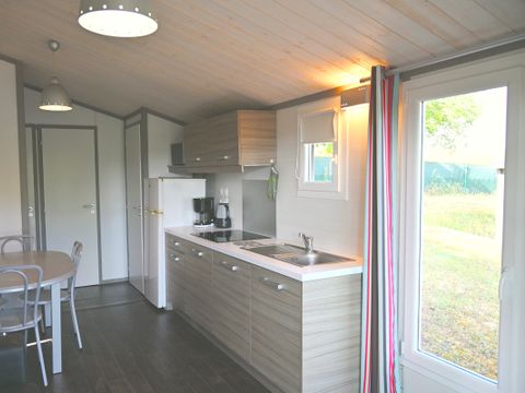 CHALET 6 personnes - Chalet 35m² (3 chambres) avec terrasse couverte 6 pers