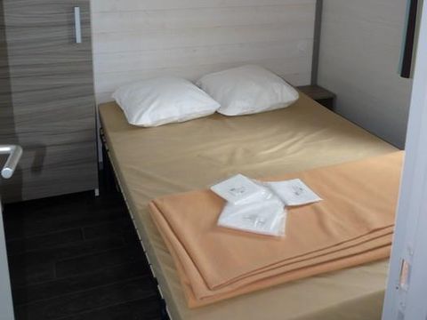 CHALET 6 personnes - CH3 35 m² avec terrasse couverte