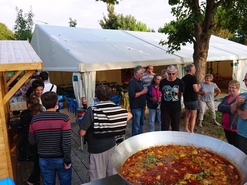 Camping Les Coteaux du Lac - Camping Indre-et-Loire - Image N°18
