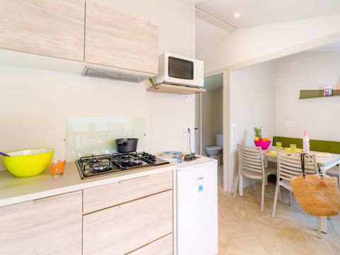 Mobilhome 2 personnes - Escale 20m² - 1 chambre - Télévision