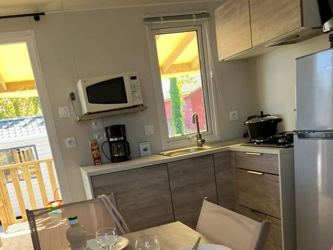 Mobilhome 5 personnes - Club - 5 27m² - 2 chambres - Télévision