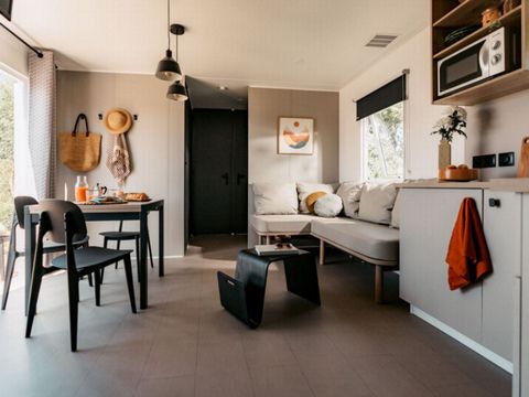 MOBILHOME 8 personnes - Confort 4 chambres 2 sdb 40m²