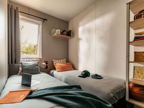 MOBILHOME 8 personnes - Confort 4 chambres 2 sdb 40m²