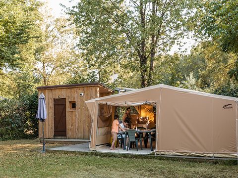 Tente 4 personnes - Tente Meublée Confort 3 chambres 4 pers