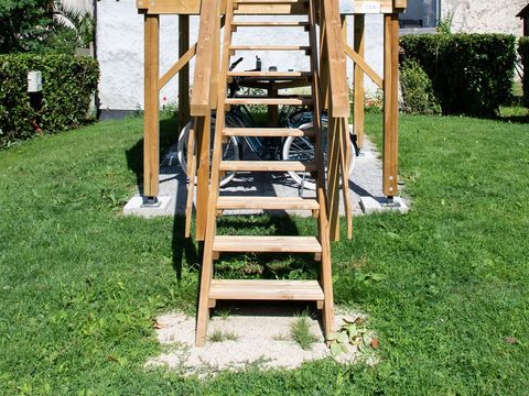 Tente en toile et en bois 2 personnes - Campétoile (sans sanitaires)