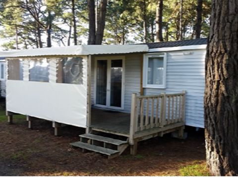 MOBILHOME 6 personnes - - de 33m² à 40m² - 3 chambres - terrasse couverte/semi-couverte -