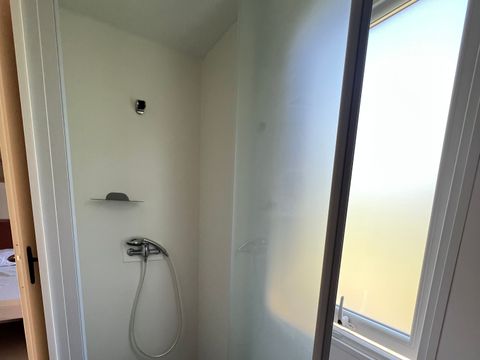 MOBILHOME 4 personnes - 2 pers clim
