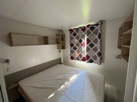 Mobilhome 4 personnes - PREMIUM "SPA" clim - 2 chambres