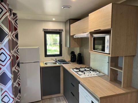 Mobilhome 4 personnes - PREMIUM "SPA" clim - 2 chambres