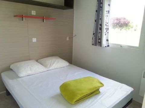 MOBILHOME 4 personnes - Standard 27m² (2 chambres) + terrasse intégrée