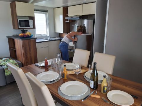 MOBILHOME 6 personnes - Premium 39m² (3 chambres) - 2 salles de bain - terrasse couverte
