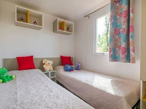 MOBILHOME 6 personnes - Comfort XL | 3 Ch. | 6 Pers. | Terrasse surélevée | Clim. | TV