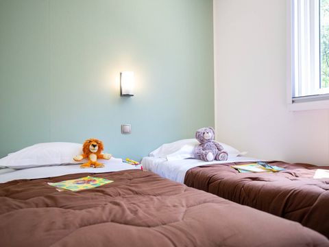 MOBILHOME 6 personnes - | Premium Exclusive | 3 Ch. | 6 Pers. | Terrasse surélevée | Clim. | TV