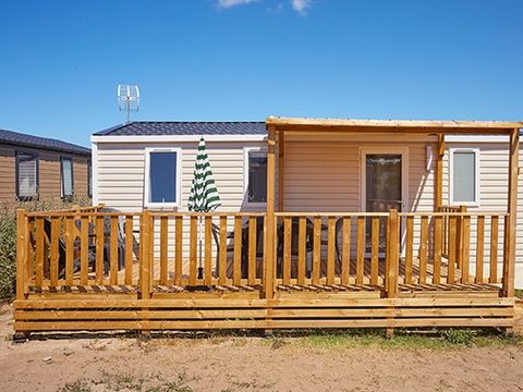 MOBILHOME 6 personnes - Comfort | 3 Ch. | 6 Pers. | Terrasse surélevée | Clim. | TV
