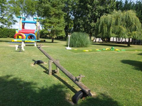 Camping Couleurs du Monde - Camping Loir-et-Cher - Image N°7