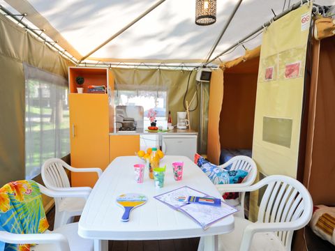 BUNGALOW TOILÉ 4 personnes - BUNGALOW TOILÉ SIMPLY - sans sanitaires 20 m²