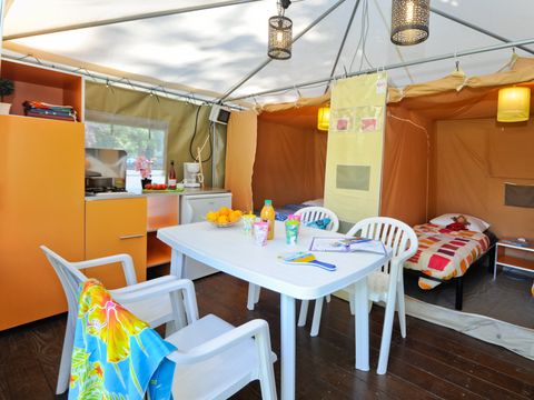 BUNGALOW TOILÉ 4 personnes - BUNGALOW TOILÉ SIMPLY - sans sanitaires 20 m²