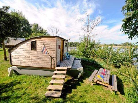 HÉBERGEMENT INSOLITE 4 personnes - BATHÔ CATAMARAN CABANÉ 11 m²