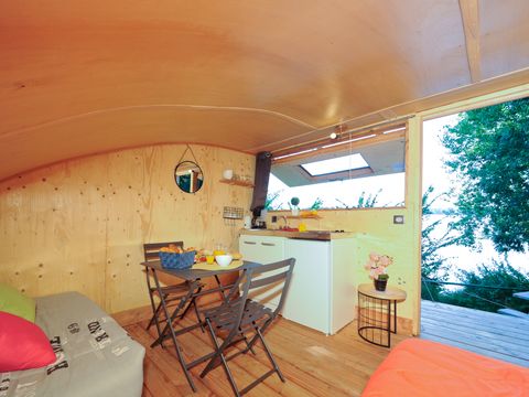 HÉBERGEMENT INSOLITE 4 personnes - BATHÔ CATAMARAN CABANÉ 11 m²