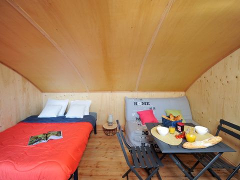 HÉBERGEMENT INSOLITE 4 personnes - BATHÔ CATAMARAN CABANÉ 11 m²