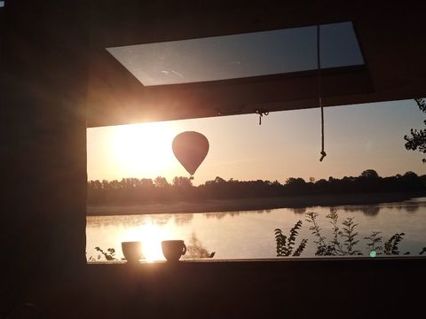 HÉBERGEMENT INSOLITE 4 personnes - BATHÔ CATAMARAN CABANÉ 11 m²