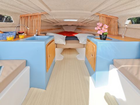 HÉBERGEMENT INSOLITE 4 personnes - BATHÔ VOILIER 10 m²