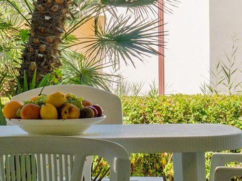 BUNGALOW 4 personnes - Rubino - 1 pièce - Zone Mer