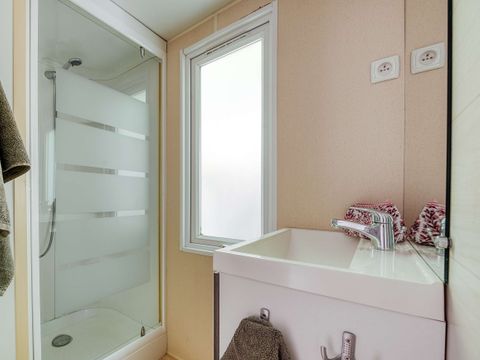 Mobilhome 6 personnes - Cottage Confort - 2 chambres - TV