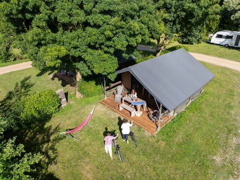 Tente 5 personnes - Insolite Nature Confort Lodge - 2 chambres - Sans sanitaires