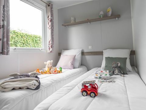 MOBILHOME 6 personnes - Cottage Confort 32m² - 3 chambres + télévision