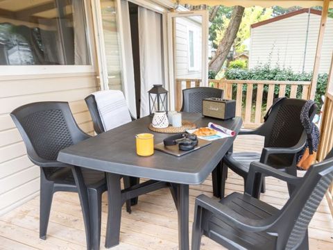 MOBILHOME 6 personnes - Cottage Premium 3 chambres + TV + Terrasse