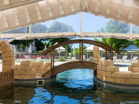 Flower Camping Les Granges - Camping Indre-et-Loire