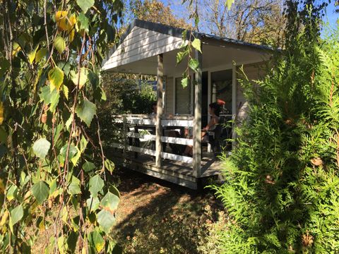 MOBILHOME 4 personnes - Standard 27 m² (2 chambres) + terrasse