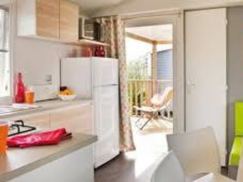 MOBILHOME 6 personnes - Confort 38 m² (3 chambres) + terrasse couverte