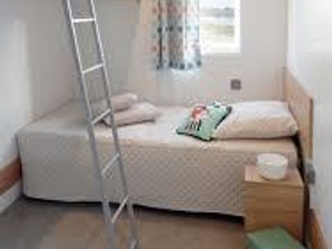 MOBILHOME 4 personnes - PMR Confort 34 m² (2 chambres) + terrasse couverte