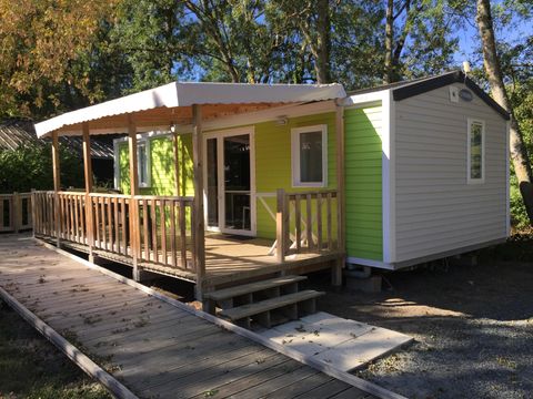MOBILHOME 4 personnes - PMR Confort 34 m² (2 chambres) + terrasse couverte