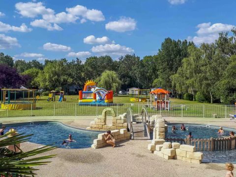 Flower Camping  Les Granges - Camping Indre-et-Loire