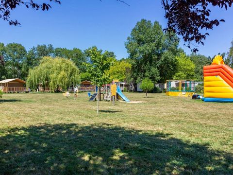 Flower Camping  Les Granges - Camping Indre-et-Loire - Image N°32