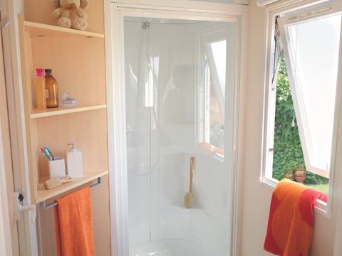 MOBILHOME 4 personnes - PLUS 2 chambres