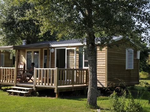 MOBILHOME 4 personnes - Premium 2 chambres 27-32m² + Terrasse semi-couverte + TV + LV (samedi)