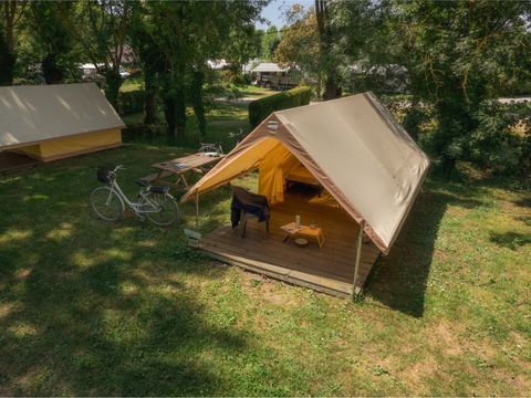 TENTE TOILE ET BOIS 2 personnes - Tente Treck Standard 1 chambre (sans sanitaires ni cuisine / sans véhicule)