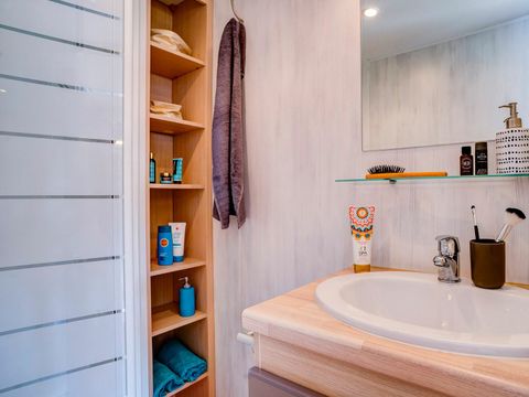 MOBILHOME 6 personnes - COTTAGE 6p 3ch 2Sdb ***