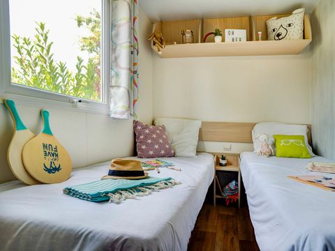 MOBILHOME 6 personnes - COTTAGE 6p 3ch 2Sdb ***