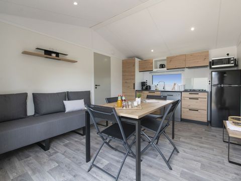 MOBILHOME 4 personnes - COTTAGE 4p 2ch 2Sdb ****