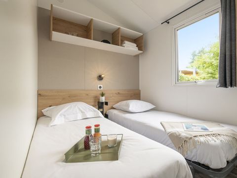 MOBILHOME 6 personnes - COTTAGE 6p 3ch ****<br/>