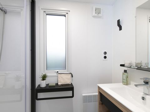 MOBILHOME 6 personnes - COTTAGE 6p 3ch ****<br/>