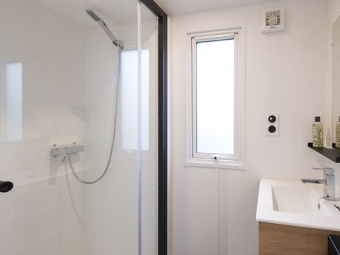 MOBILHOME 6 personnes - COTTAGE 6p 3ch 2Sdb ****