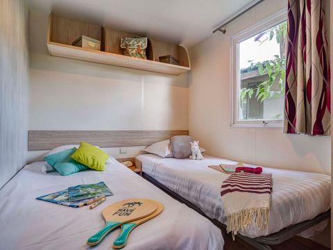 CHALET 7 personnes - COTTAGE 6/7p 3ch ***