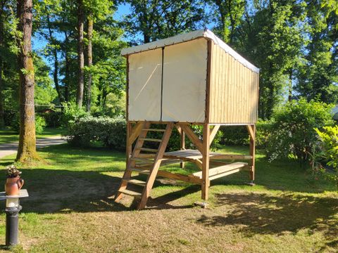 TENTE TOILE ET BOIS 2 personnes - Cabane Etoilée - 4,5 m² - Sans sanitaires - Electricité non incluse