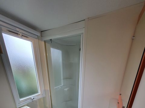 MOBILHOME 2 personnes - 18 m² - 1 chambre (Pour un couple)
